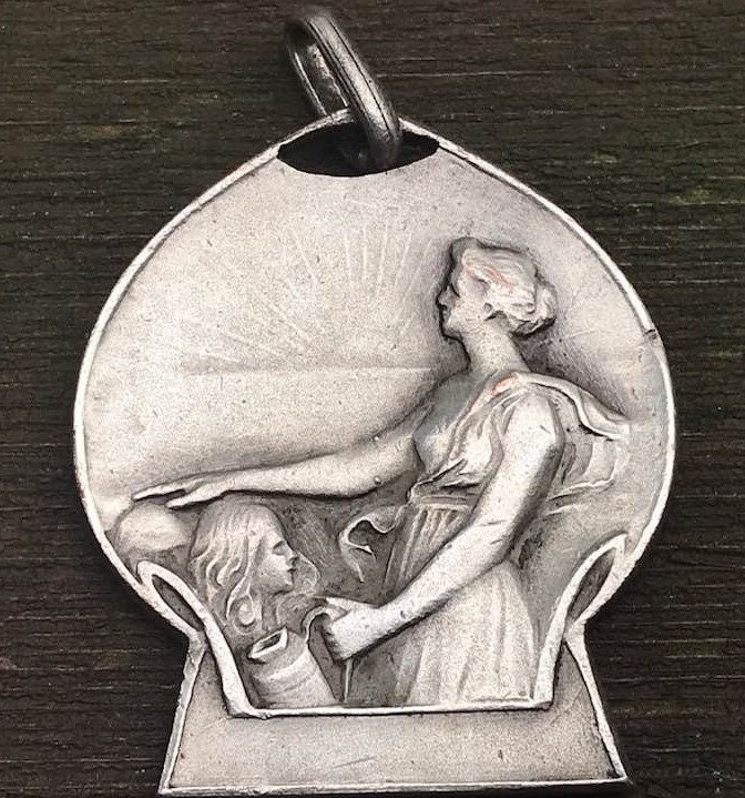 Mutter Und Kind Jugendstil Vintage Spirituelle Medaille Auf 18-Zoll-sterling Rolo Kette von CherishedSaints