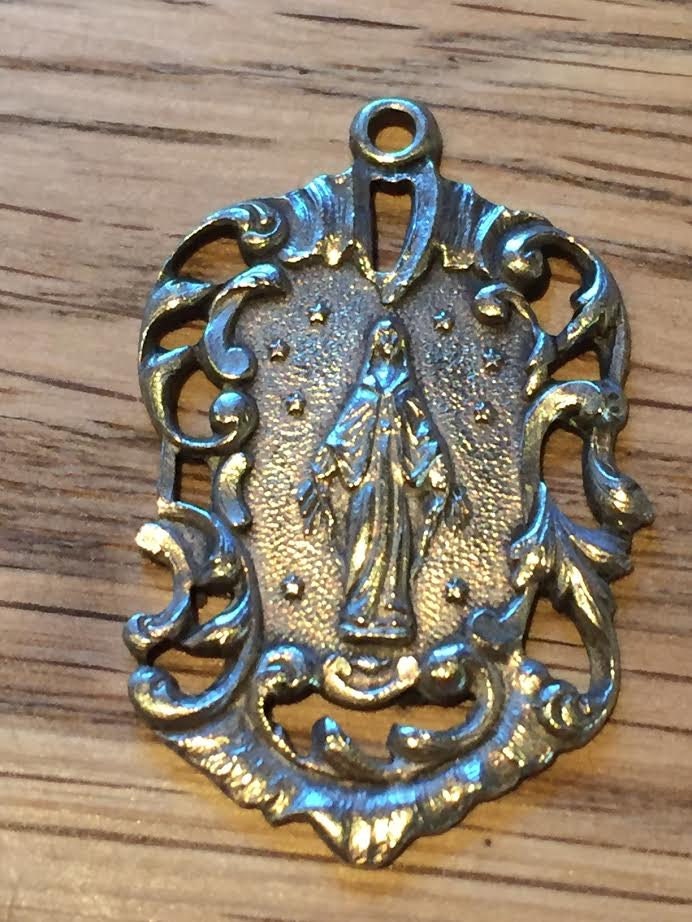 Vintage Jugendstil Medaille Unserer Lieben Frau Von Lourdes Anhänger - Sterling Silber Kette von CherishedSaints