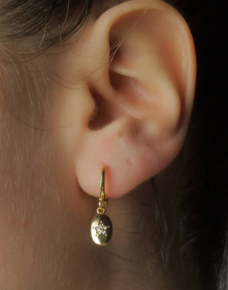 Ohrringe Ohrscheiben-Ohrstecker - Anhänger Drop Stars Hoop Charm Hoop- Gold Plated Vergoldet von CherryBlossomL