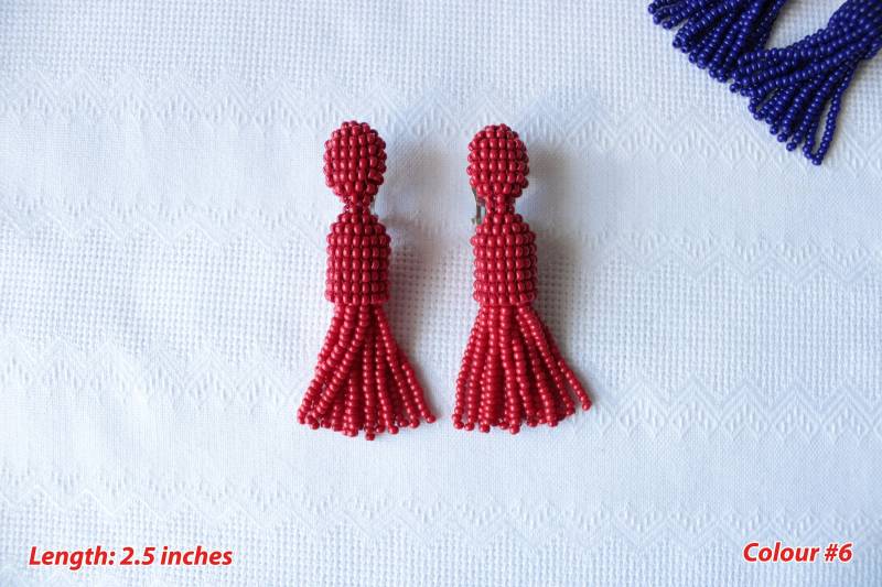 Kurze Perlen Rote Quaste Ohrringe Ohrstecker, Clips, Dunkelrot Ohrringe, Quaste, Mini Rot Kurze Perlen Rote Quaste Ohrringe Ohrstecker, Clips, Dunkelrot Ohrringe, Quaste, Mini Rot von CherryFantasy