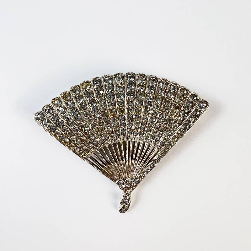 Vintage Ora 1950Er Jahre Victorian Revival Klar Strass Silber Ton Fan Brosche Pin, Hollywood Glam Schmuck, Unisex Anstecknadel von CherryOrchardAttic
