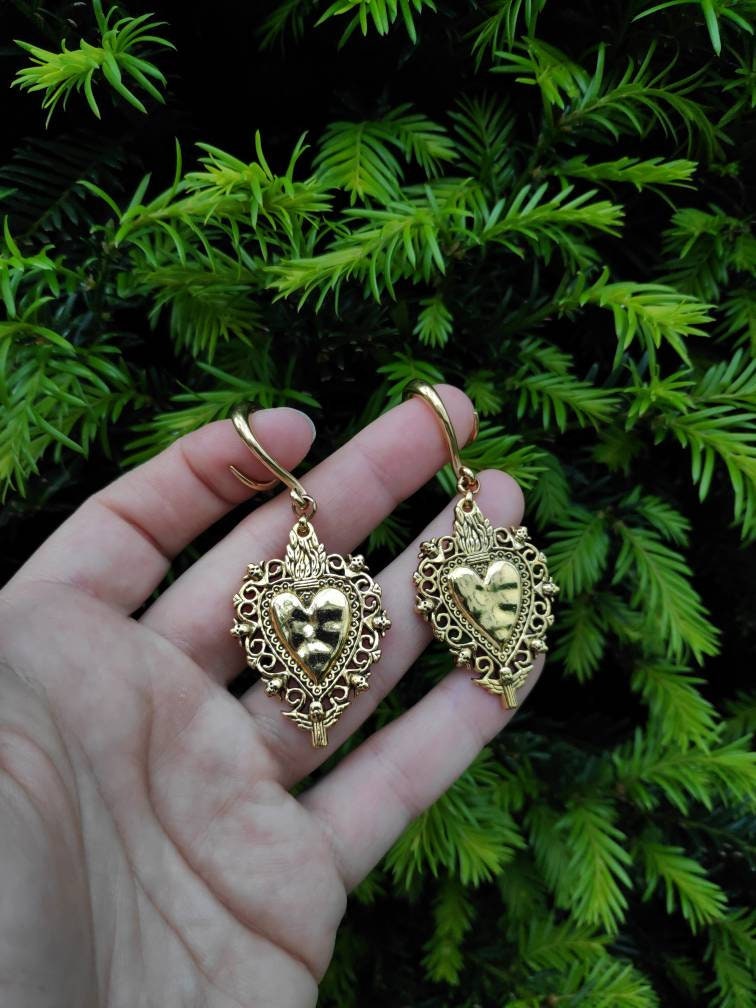 Ear Weights "Small Ex Voto' Silver/Gold Colored Sold As Pair von CherryPlugs