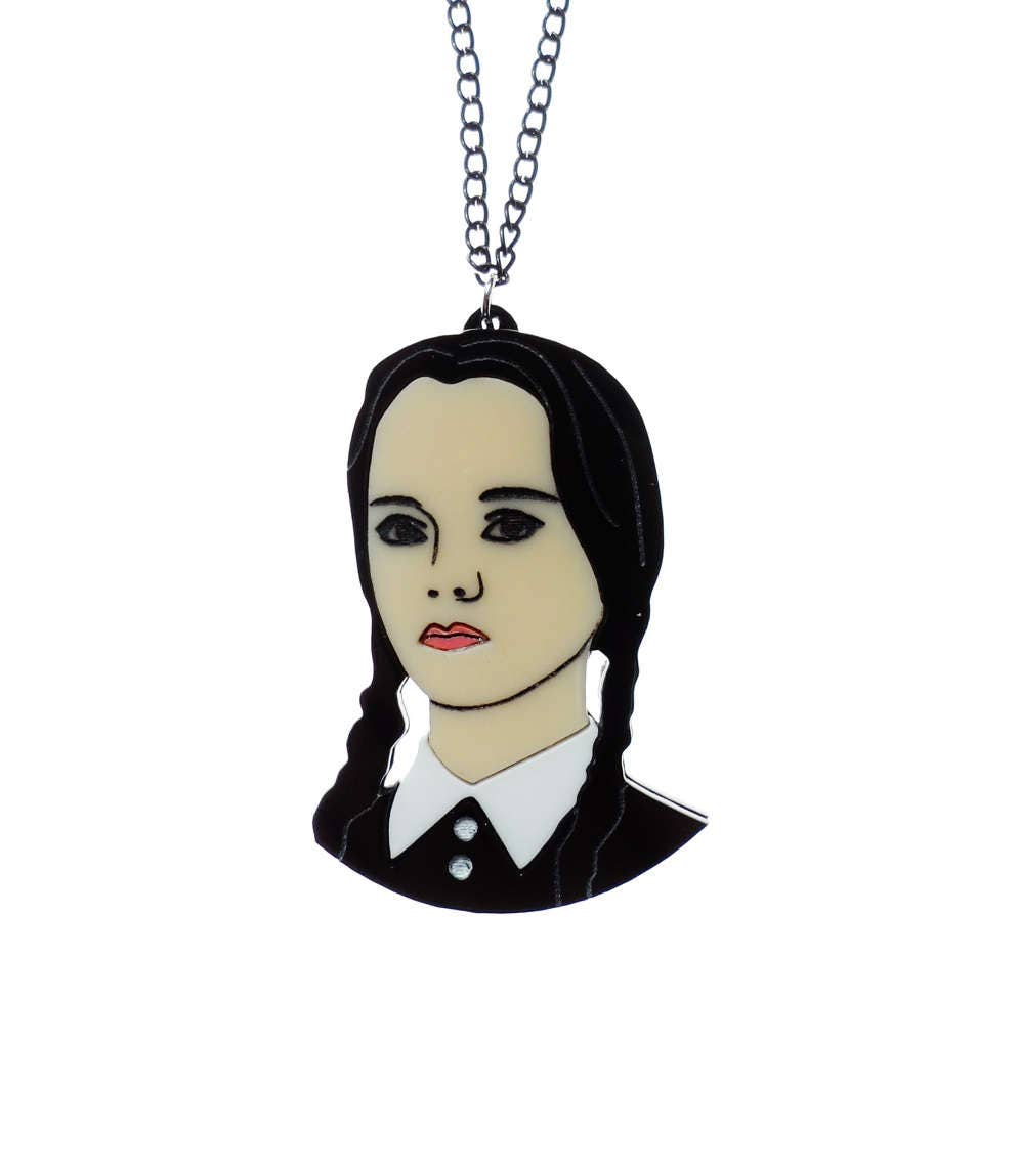 Miwo Anhänger von CherrylocoJewellery