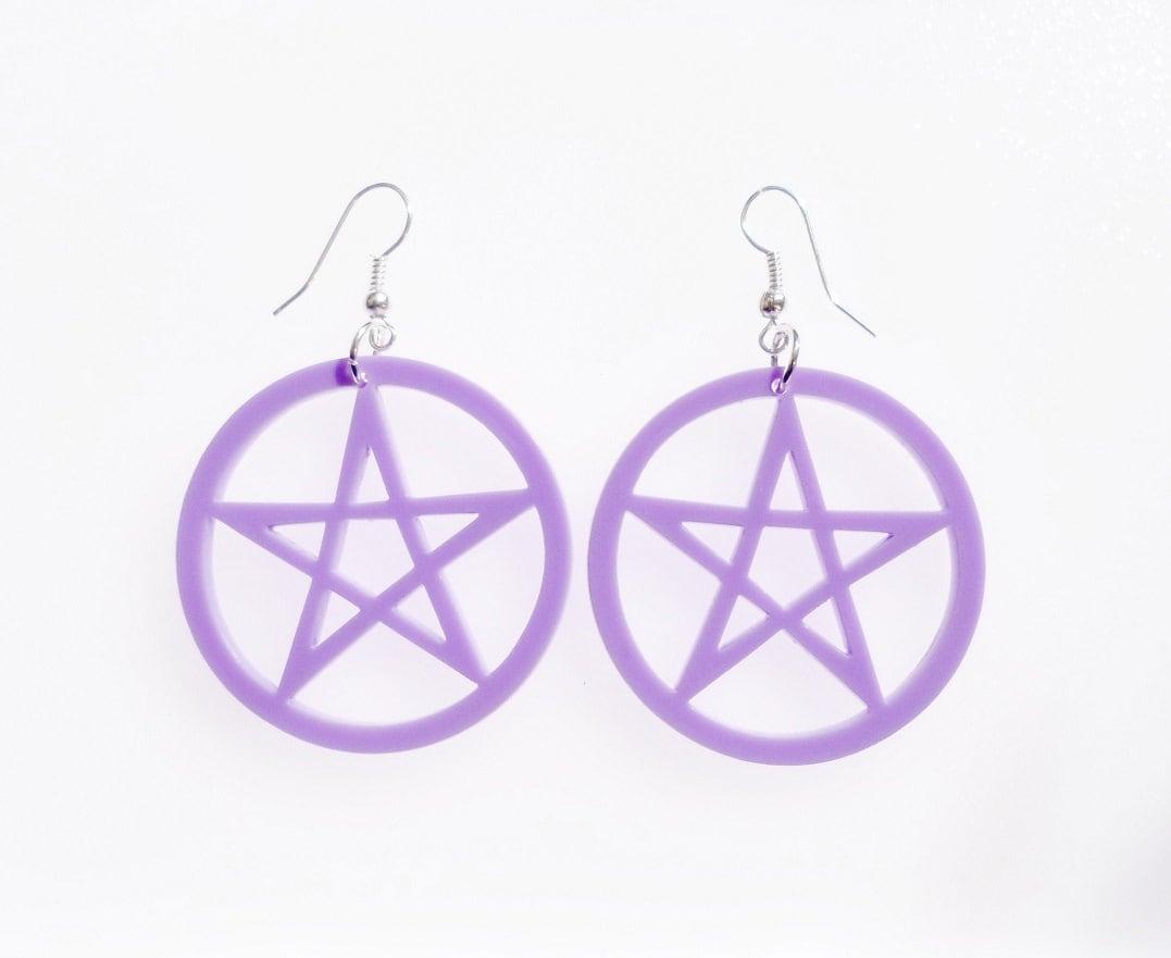 Pastell Pentagram Ohrringe von CherrylocoJewellery