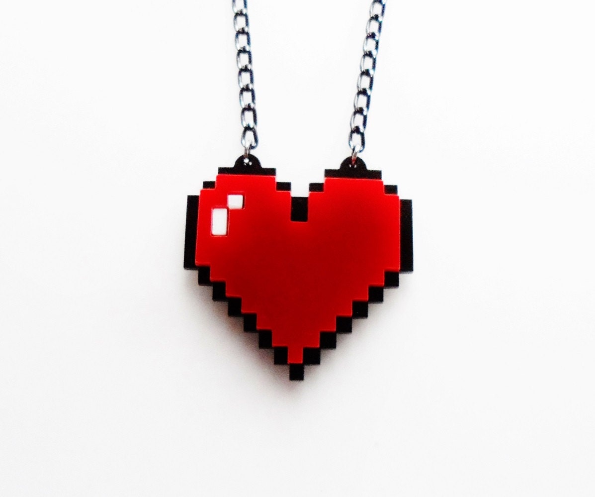 Pixel Herz Halskette von CherrylocoJewellery