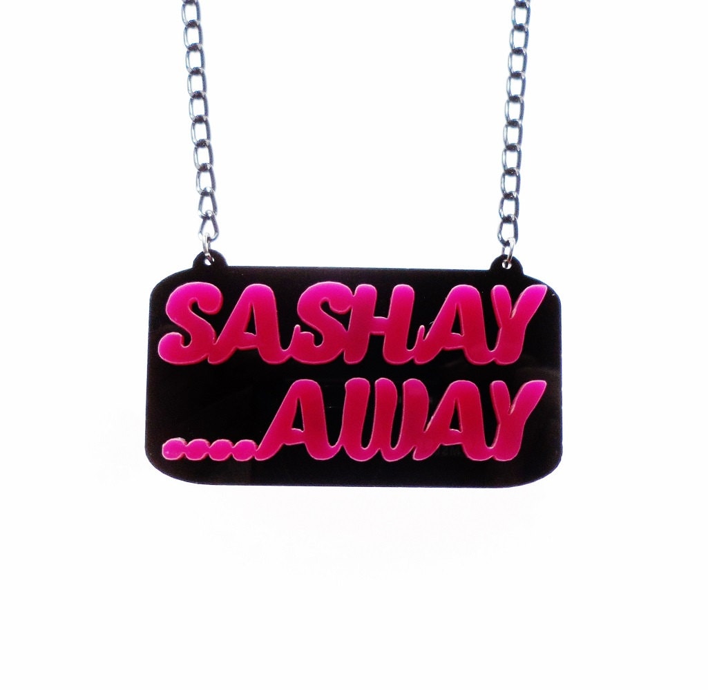 Sashay Shante Wendehalskette von CherrylocoJewellery
