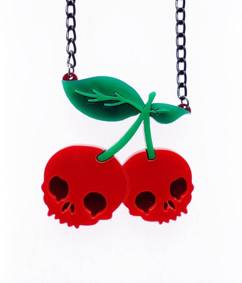 Totenkopf Kirschen Halskette Totenkopf Kirschen Halskette von CherrylocoJewellery