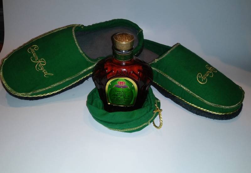 Krone Royal Hausschuhe Krone Royal Hausschuhe von CherrystksCreations