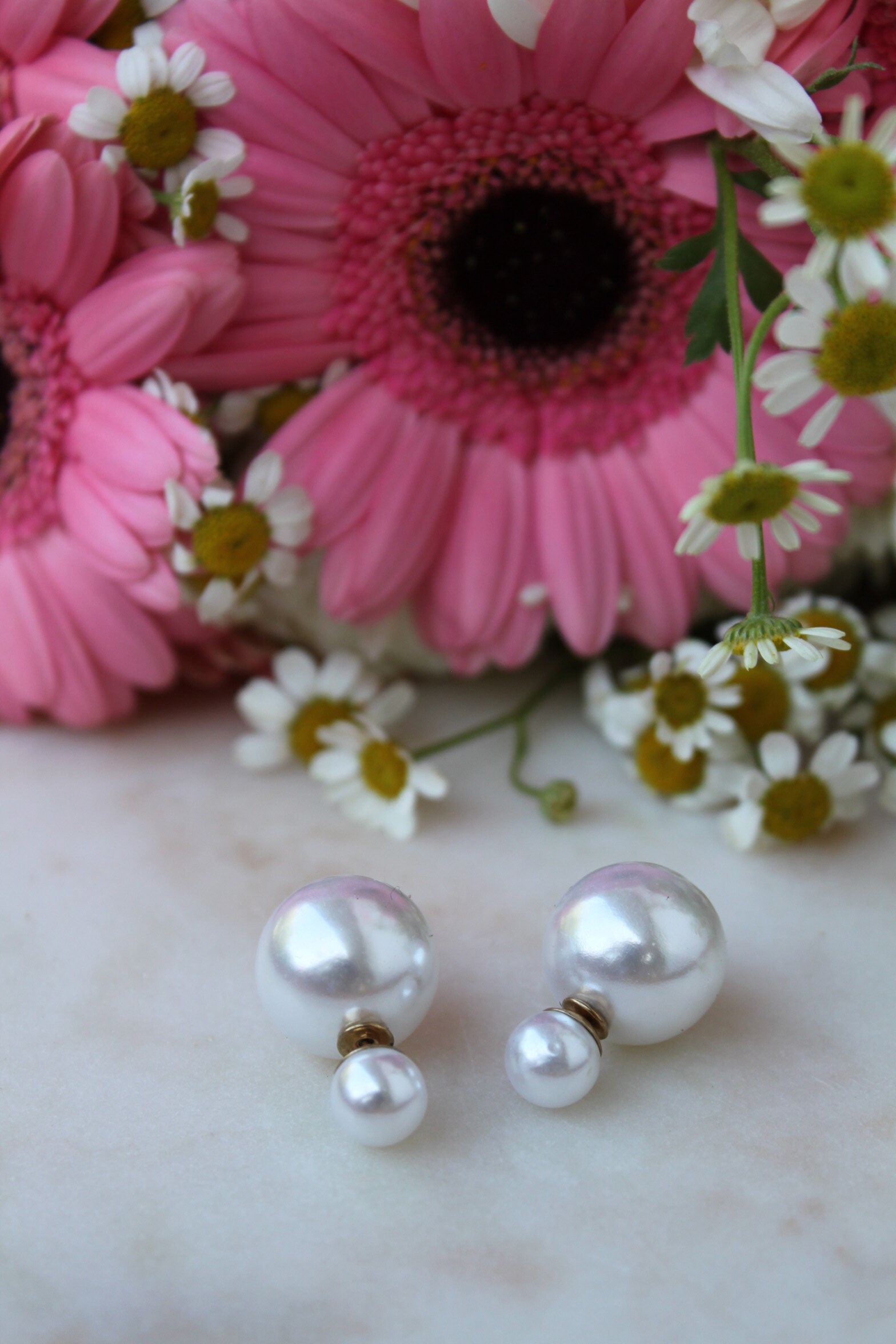 20% Rabatt Verkauf Perl Doppel Ball Ohrstecker Minimalist Chic Doppelseitig Vorne Hinten Ohrringe 20% Rabatt Verkauf Perl Doppel Ball Ohrstecker Minimalist Chic Doppelseitig Vorne Hinten Ohrringe von CherylCocoJewelry