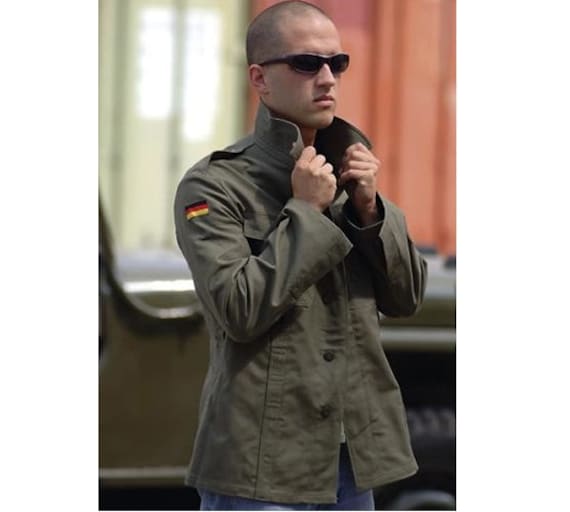 Neue Unveröffentlichte Bundeswehr Feldhemdenjacke Oliv Khaki Militär Alter Typ, 1968-1985 von ChevaldeGuerre