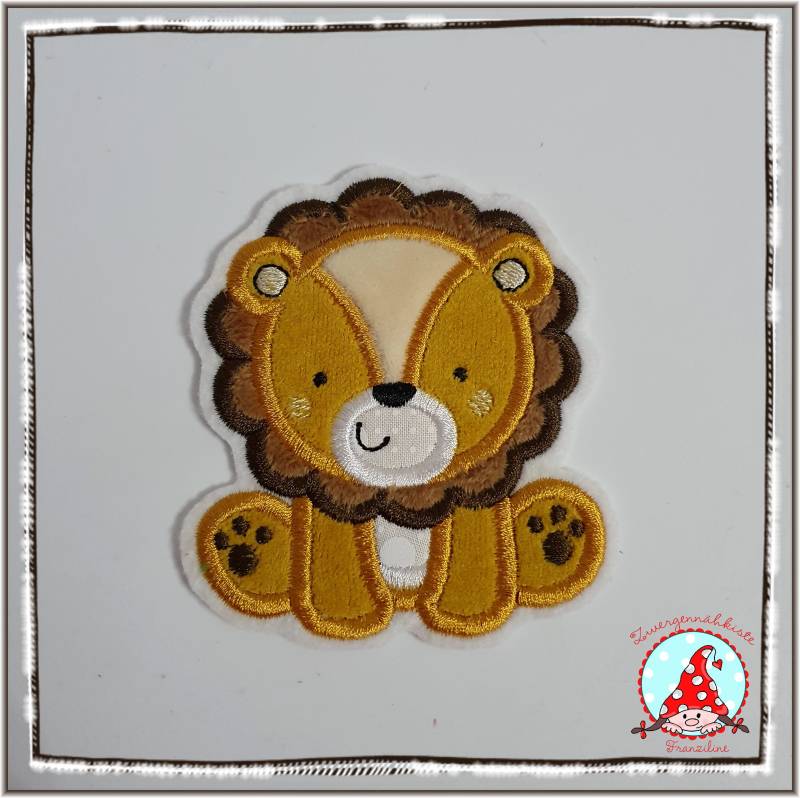 Aufnäher Kleiner Löwe Applikation Aufbügler Flicken Löwen Lion von CheyennenShop