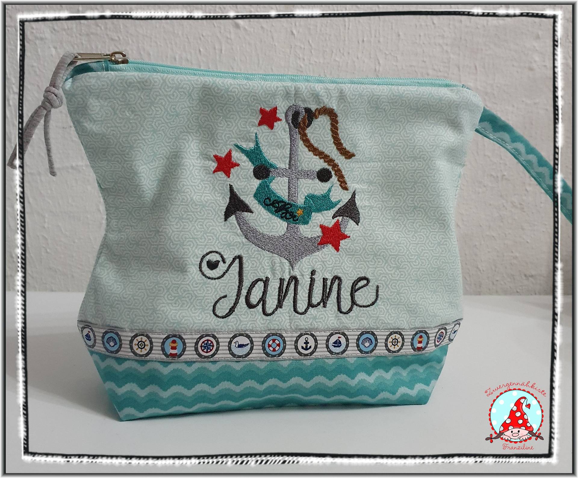 Kulturbeutel & Name Und Wunschmotiv Unikat Kulturtasche Kindertasche Waschtasche Blume Kosmetiktasche Tasche Reise Windeltasche Mädchenkram von CheyennenShop