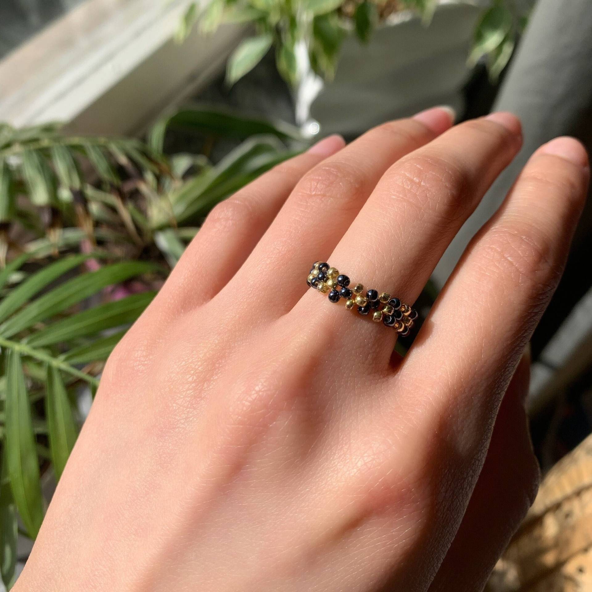 Minimal Gold-Blue Ring von ChiJewelryOnlineShop