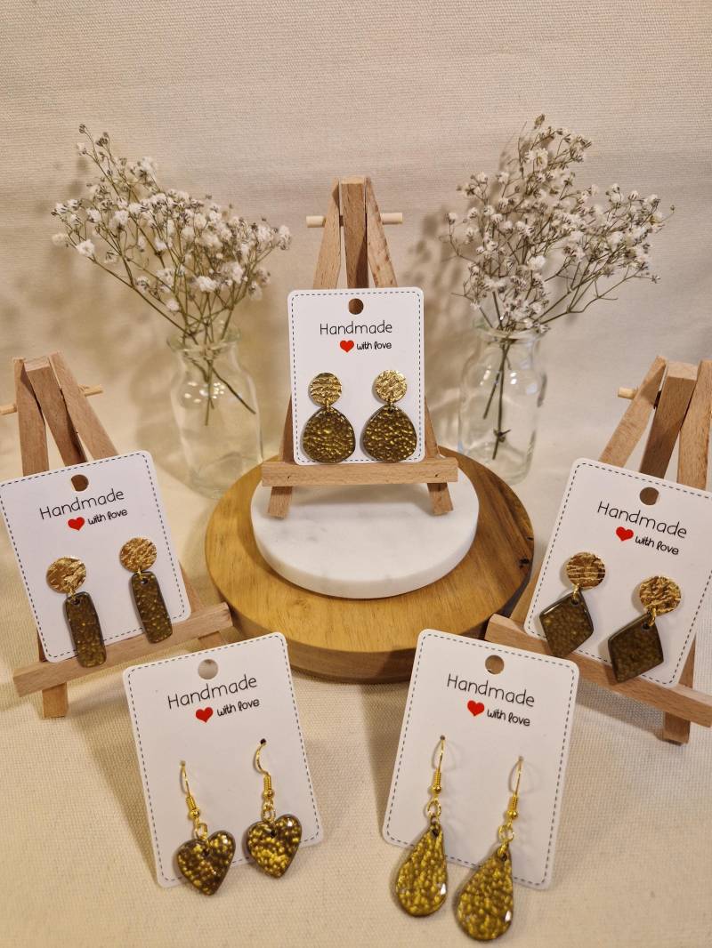 Elegante Goldene Polymer Clay Ohrringe von ChiMibyStephanie