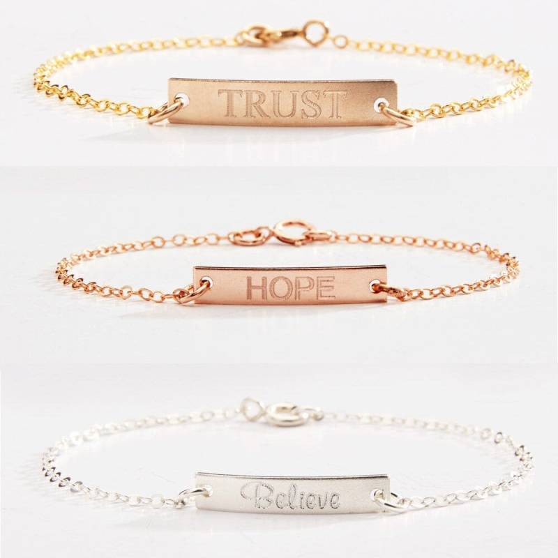 Benutzerdefinierte Mini Gold Bar Armband-Personalisierte Namensschild/Erste Skinny Bar-Beide Seiten-14K Gefüllt-Rosegold-Silber-Kg234B_4x20 von ChicInGold