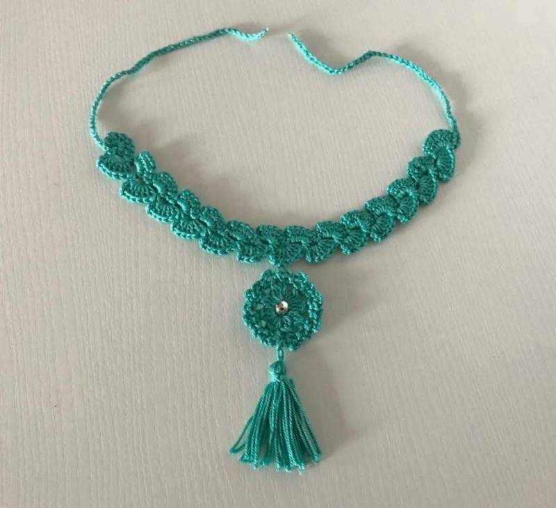 Häkelkette Boho Halskette Gehäkelter Chocker Anhänger Türkis Frauen Geschenk Idee Muttertagsgeschenk Häkelkette Boho Halskette Gehäkelter Chocker Anhänger Türkis Frauen Geschenk Idee Muttertagsgeschenk von ChicInteriorsPlace