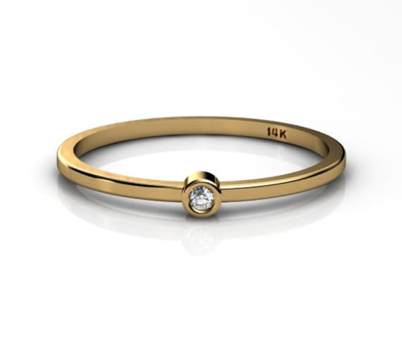 14K Gold Diamant Ring Stapel Dünne Stapelbare Zierliche Band von ChicJoaillerie