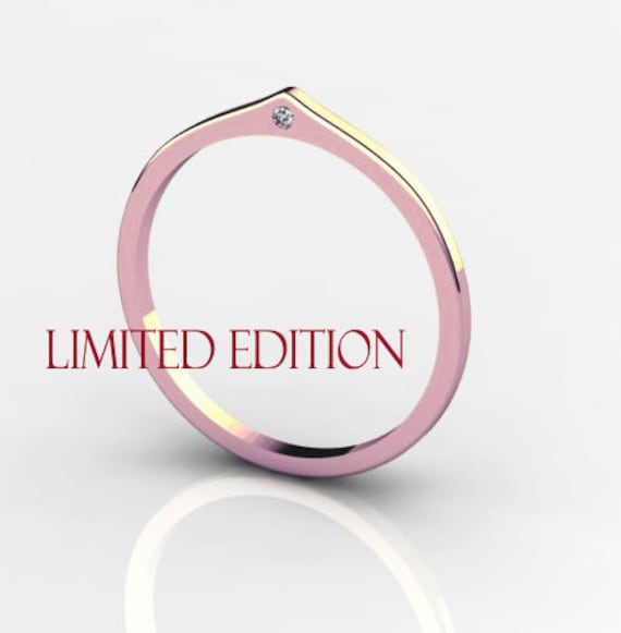 14K Rose Gold Minimalist Ring Champagner Diamanten Stapelring Zarte Ehering Dünne Band 14K Rose Gold Minimalist Ring Champagner Diamanten Stapelring Zarte Ehering Dünne Band von ChicJoaillerie