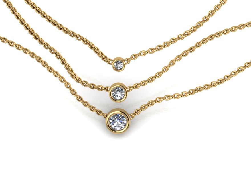 Dainty 14K Weißgold Diamant Solitär Anhänger Dby Schüttgut Hochzeitshalskette Brauthalskette Lünette Halskette von ChicJoaillerie