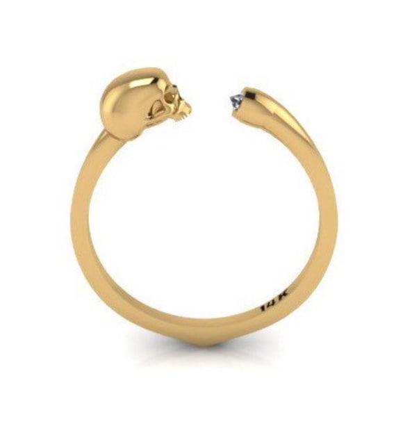 Schädel Ring Diamant Goth 14K Gelbgold Bis Dass Der Tod Uns Teilt Zarter Stapelbarer Totenkopf von ChicJoaillerie