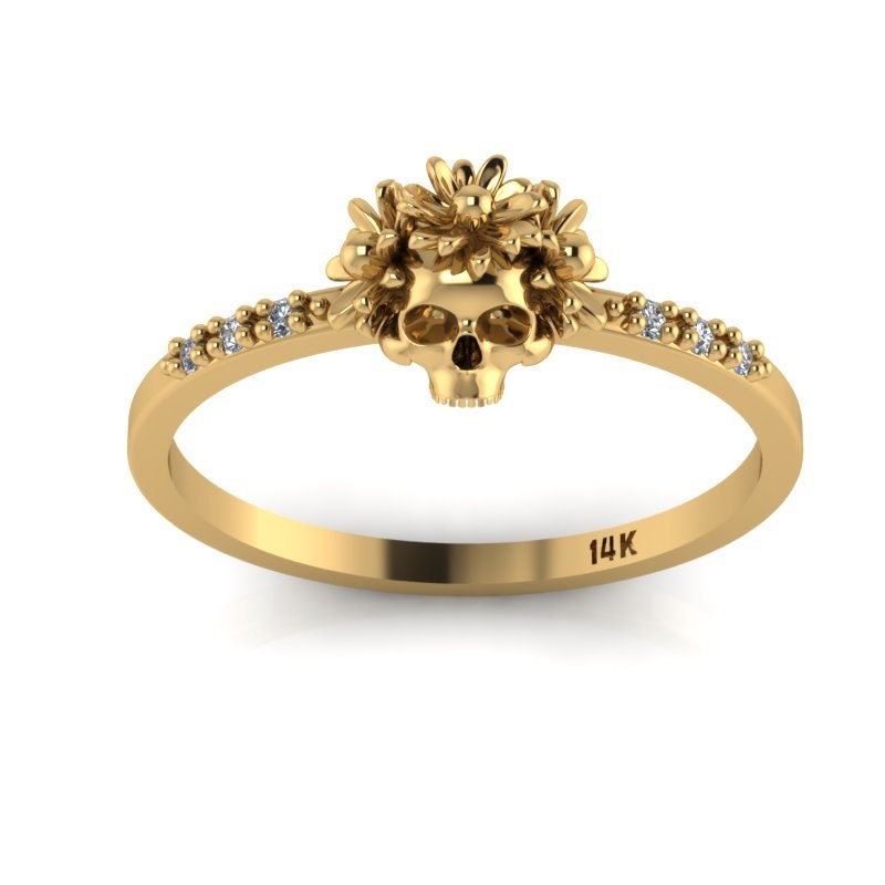 Sugar Skull Ring 14K Gelbgold Tattoo Diamanten von ChicJoaillerie