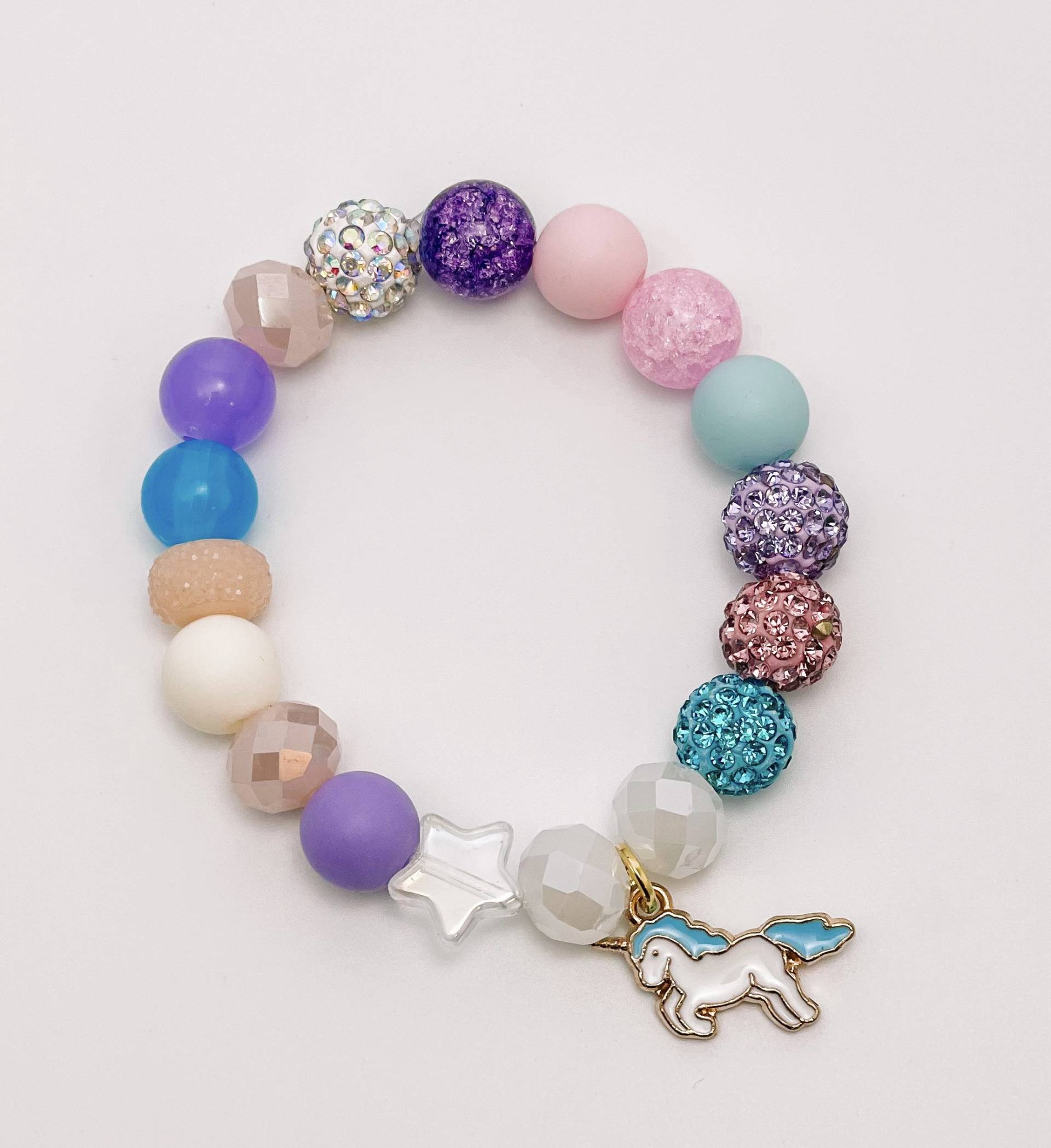 Einhorn Armband, Perlen Kinder Pastell Perlen, Party Gastliebe, Geburtstag Gastliebe von ChicMamaCreations