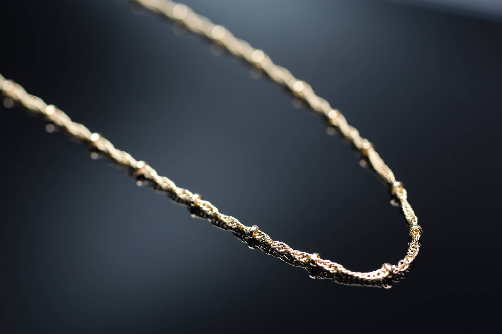 Gold Kugeln Waterwave Satelliten Kette/Halsband Halskette Dünne Goldkette Schichtung Zierliche Geschenke Gold Kugeln Waterwave Satelliten Kette/Halsband Halskette Dünne Goldkette Schichtung Zierliche Geschenke von ChicManic