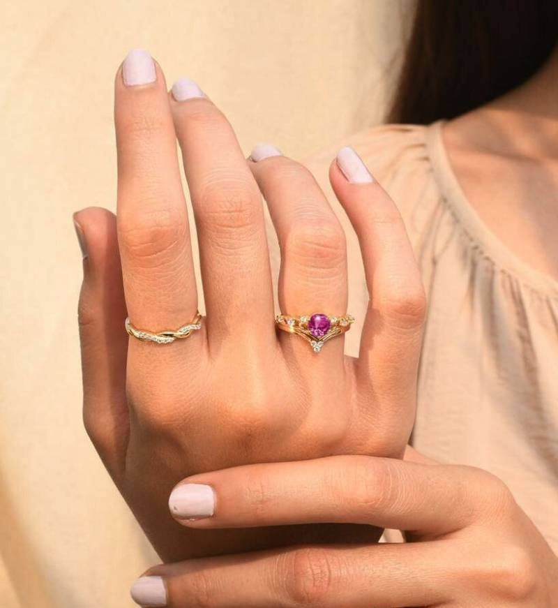Rosa Turmalin Diamant Ring Set, Gebogener Verlobungsring, 14K Solid Gold Einzigartiges Braut 2 Stücke Trauringe Handgemachter Schmuck von ChicVidaFineJewelry