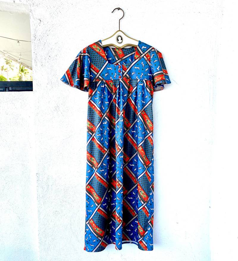 Vintage 70Er Jahre Hawaii Kleid Funky Grafik Hund Geometrisch Gestreift Blau Rot Muumuu von ChicVintageHawaii
