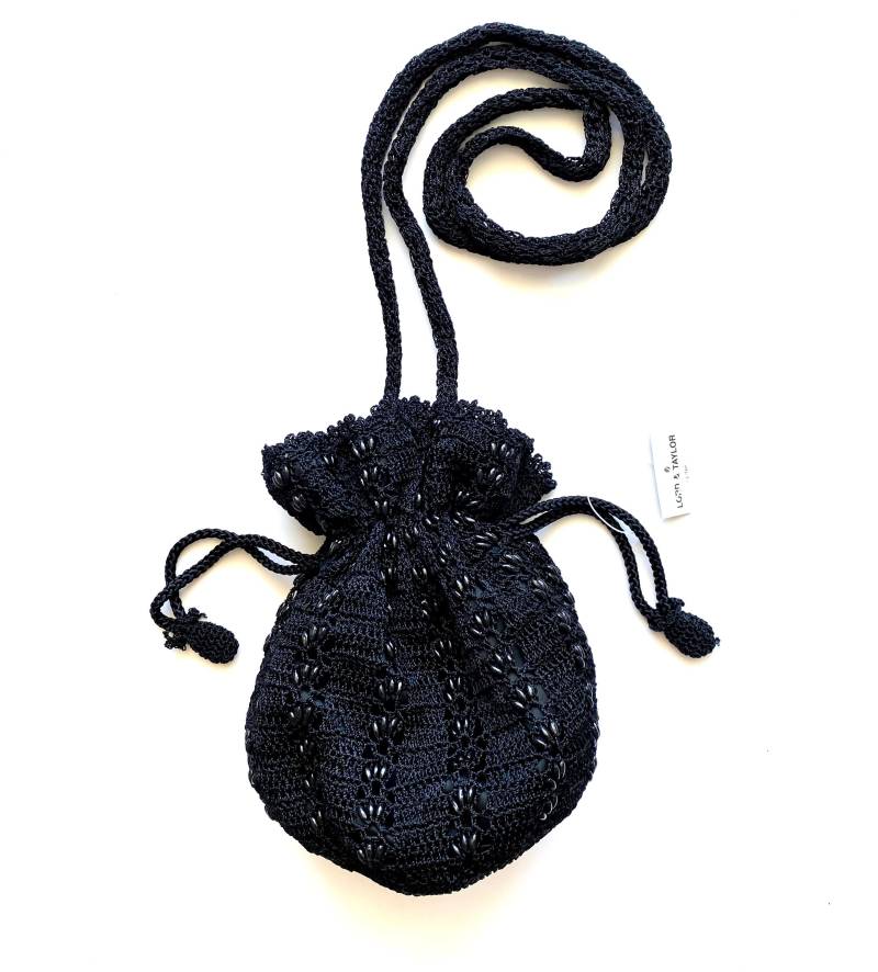Vintage 90Er Jahre Y2K Perlen Makramee Gehäkelte Kordel Tasche Boho Minimalist Schwarz Crossbody Geldbörse von ChicVintageHawaii
