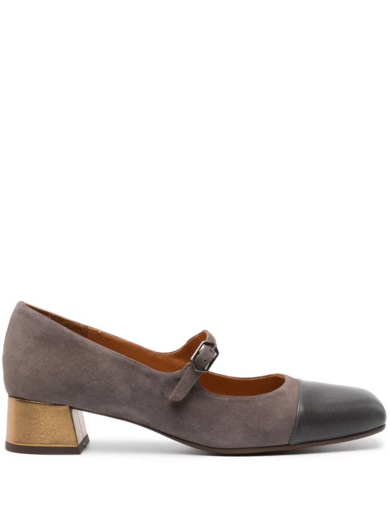 Chie Mihara Eckige Pumps aus Wildleder 25mm - Grau von Chie Mihara