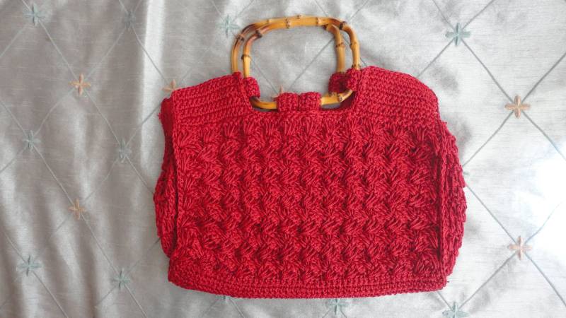 Vintage 60Er Jahre Geldbörse in Rot Gewebt Mit Bambusgriffen Made Japan von ChiffonLounge