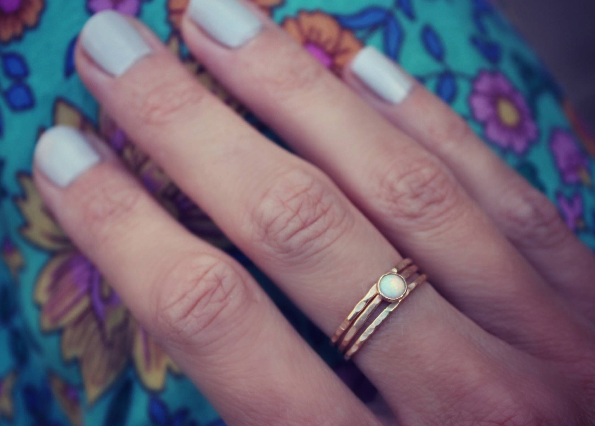 Opal Ring - Stapel Ringe, Gold Set Von Drei Ringen, 14K Gold Filled, Für Sie, Schmuck von ChildrenofFlowers