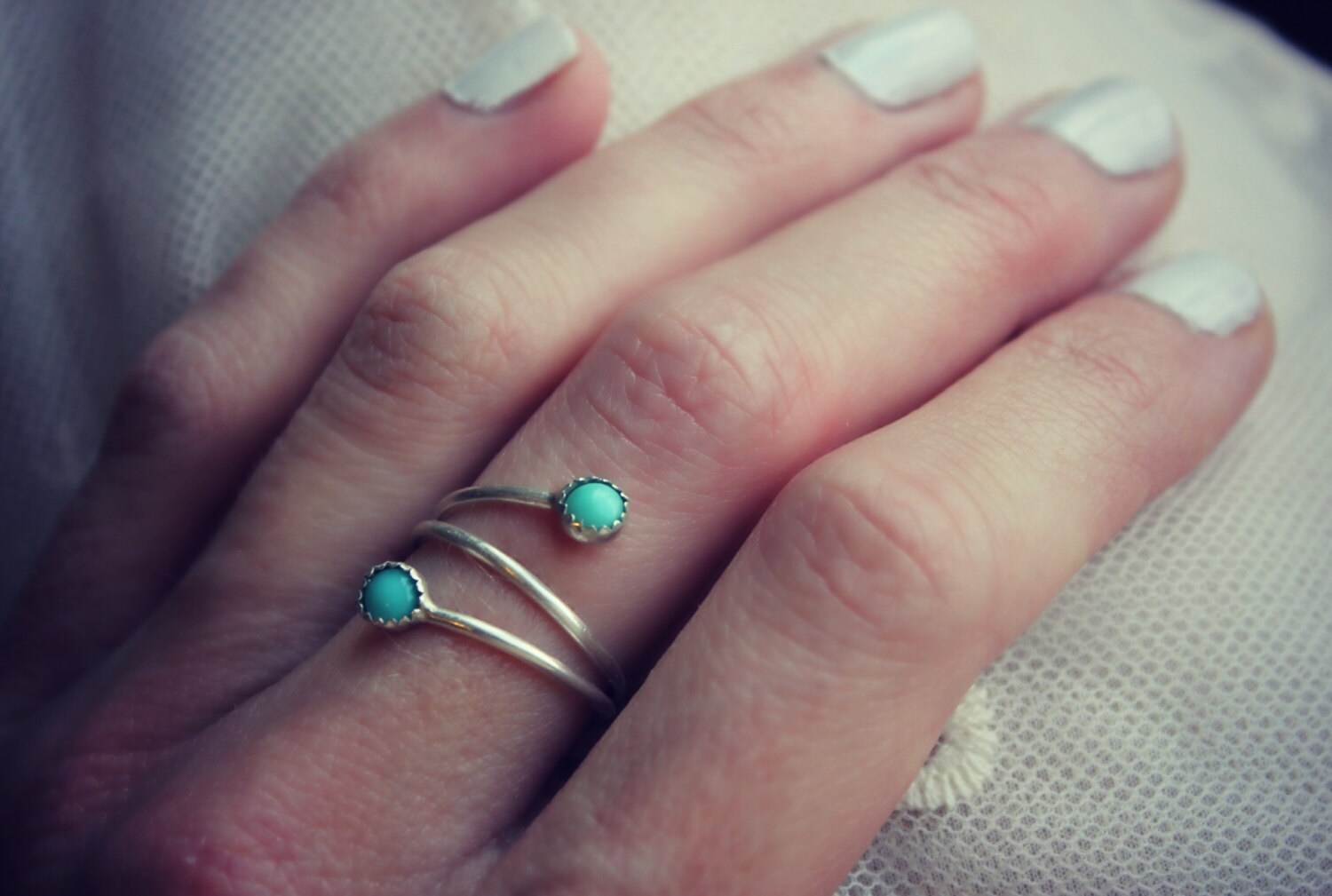 Türkis Ring, Sterling Silber Stapelring, Midi Wickelring, Stapelring von ChildrenofFlowers