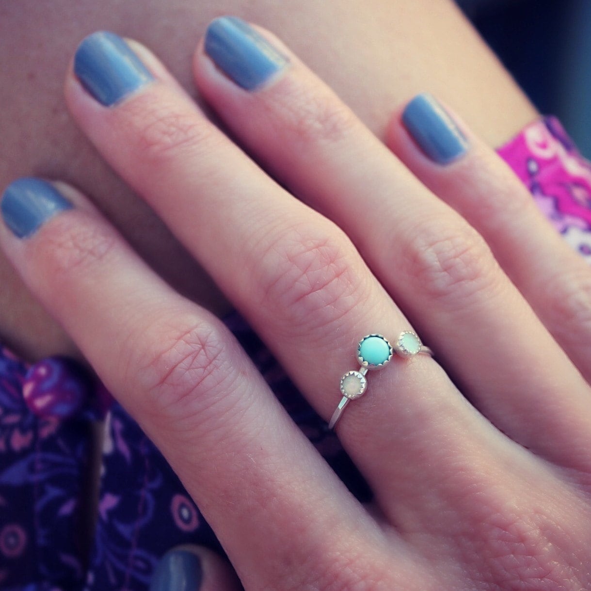 Türkis Und Opal Ring, Sterling Silber Stapelring, Midi Stapelbarer Ring von ChildrenofFlowers