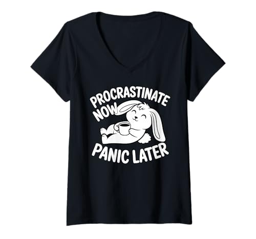 Damen Prokrastinieren Jetzt Panik später Lustiger Hase T-Shirt mit V-Ausschnitt Damen Prokrastinieren Jetzt Panik später Lustiger Hase T-Shirt mit V-Ausschnitt von Chill Bunny Procrastination Wear for Coffee Lovers
