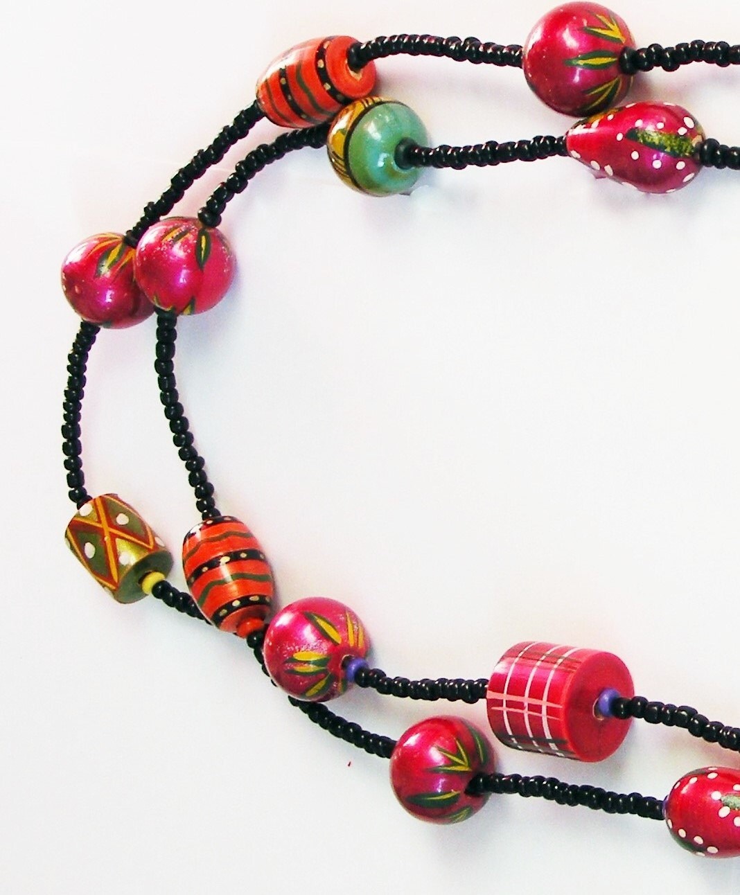 Große, Helle, Glückliche Halskette, Holz, Bemaltes Schwarz, Rot, Orange, Fuschia Große, Helle, Glückliche Halskette, Holz, Bemaltes Schwarz, Rot, Orange, Fuschia von ChillasWalkBoutique