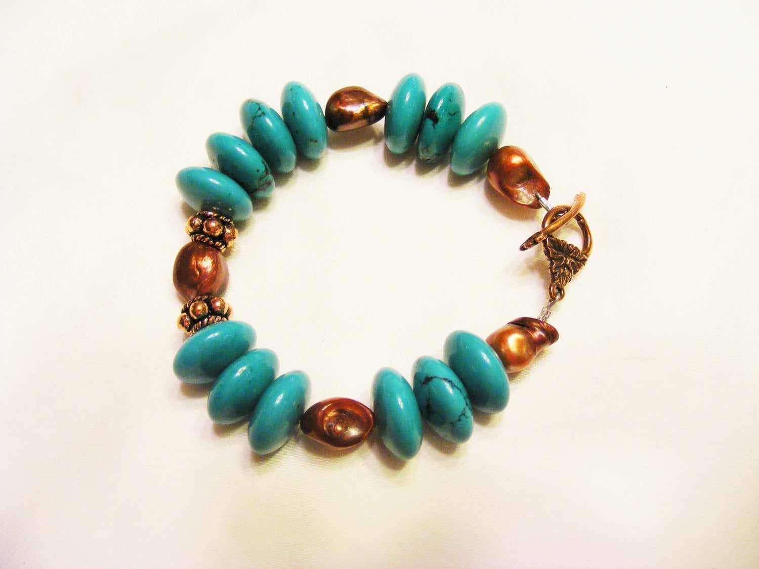 Türkis Und Kupfer Perlen Armband Türkis Und Kupfer Perlen Armband von ChillasWalkBoutique