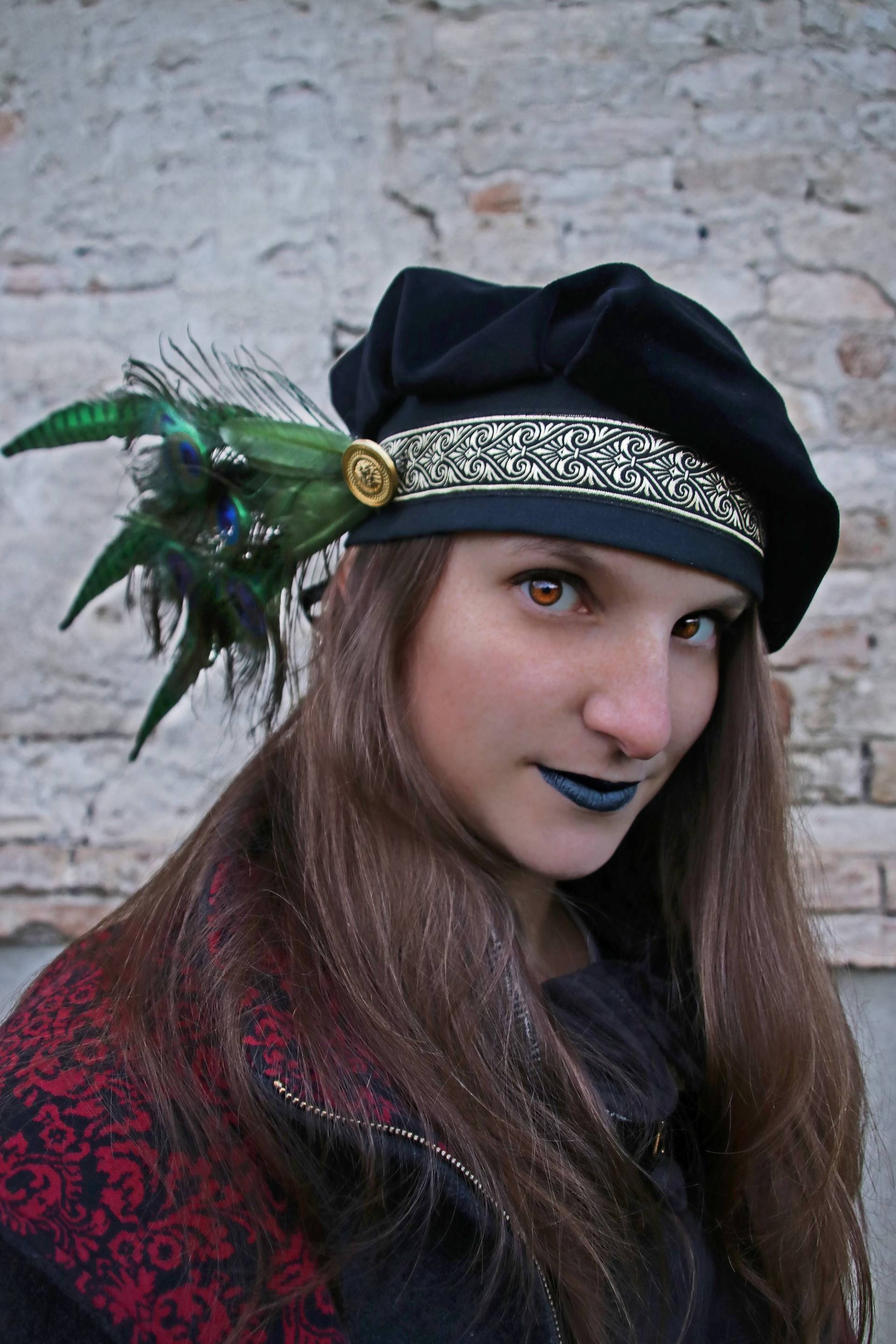 Sofort Lieferbar - Hut Renaissance Beret Floppy Muffin Fantasy Merian Faire Schwarz Goldbesatz Pfauenfeder Grün Shakespeare Fasan Sofort Lieferbar - Hut Renaissance Beret Floppy Muffin Fantasy Merian Faire Schwarz Goldbesatz Pfauenfeder Grün Shakespeare Fasan von ChimericalDragonfly