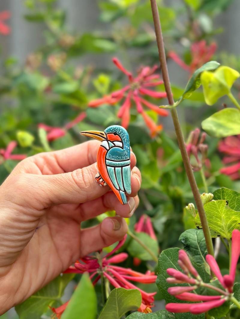 Kleine Eisvogel Handgefertigte Keramik Brosche Kleine Eisvogel Handgefertigte Keramik Brosche von ChipChipCeramics