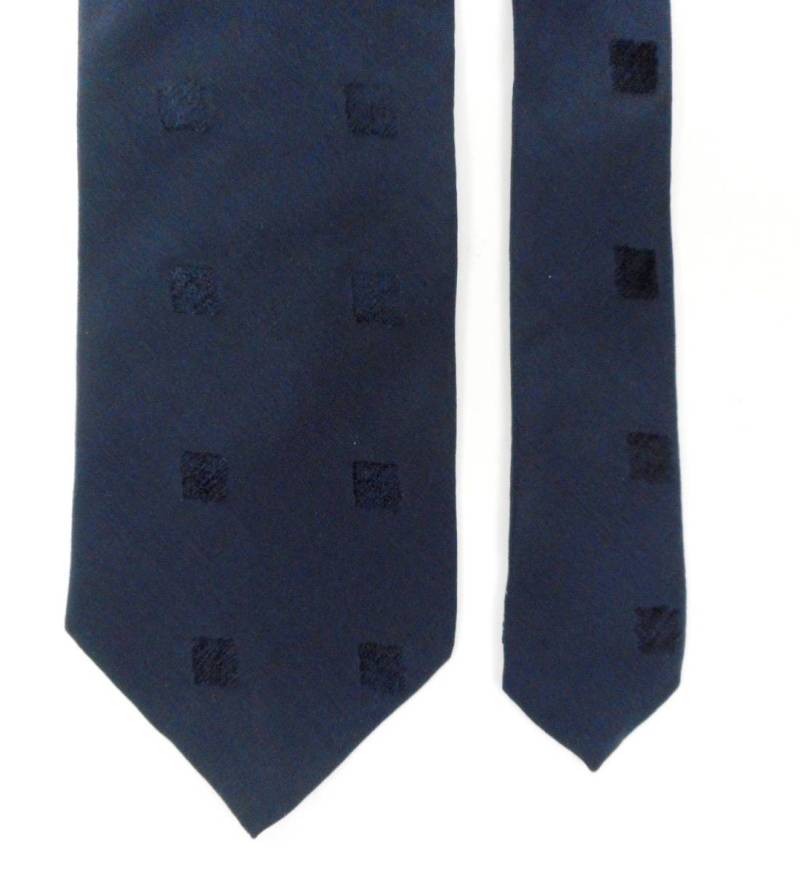 Krawatte/Krawatte Von Giorgio Armani, Marine Blaue Krawatte, Handgefertigt in Italien, Seide Und Viskose von ChiqueClique