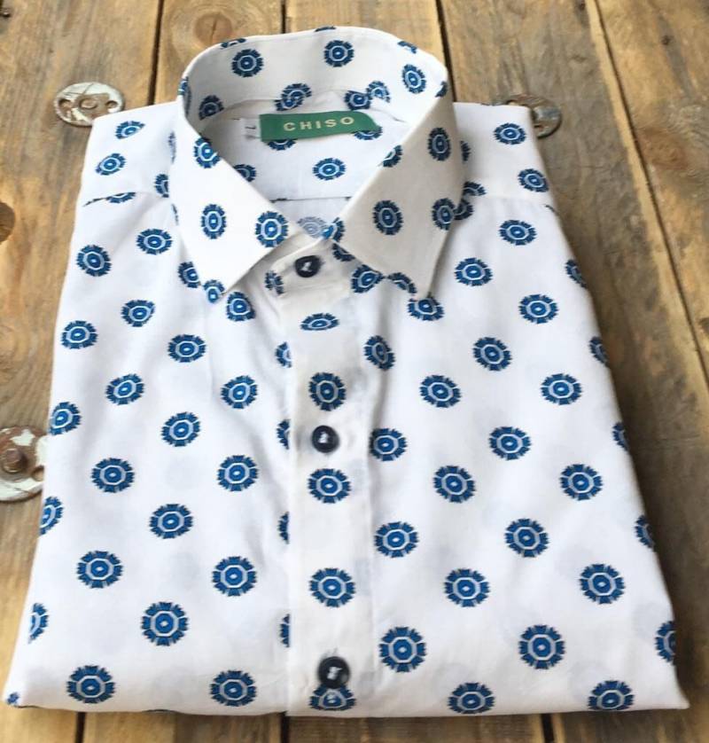 Neue Chisoshirts in Weiss Mit Blauen Details Gr. L Langarm von ChisoShirts