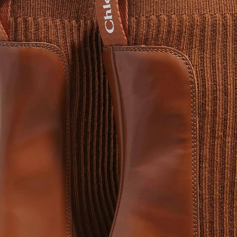 Chloé Boots & Stiefeletten - Noua Shiny Leather Ankle Boots - Gr. 36 (EU) - in Braun - für Damen von Chloé