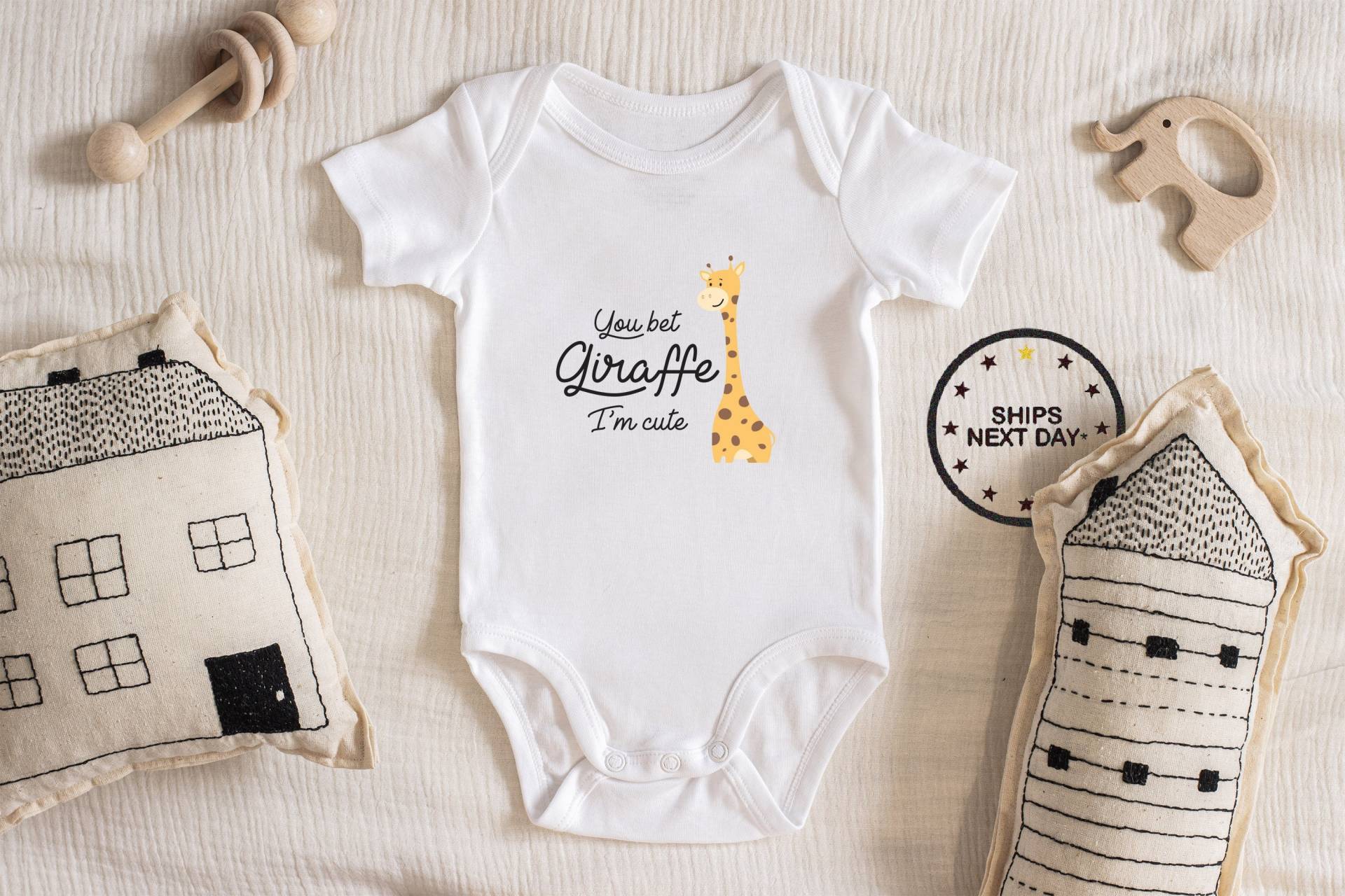 Sie Wetten Giraffe Ich Bin Niedlich Baby Body Jungen Mädchen Unisex Kleidung Neue Schwangerschaft Ankündigung Baby-Dusche-Geschenk-Idee Bodysuit 221 von ChloesFund