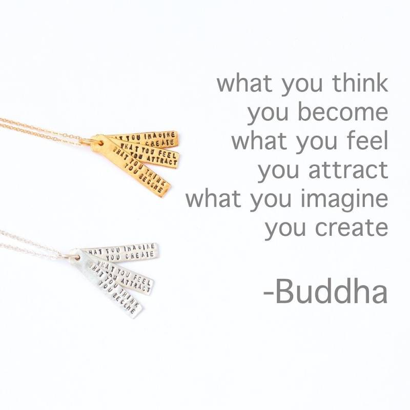 Buddha Power Of Intention Zitat Halskette - "Was Du Denkst Wirst ...." von ChocolateAndSteel