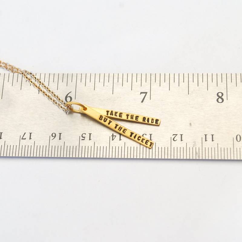 Hunter S Thompson Wanderlust Quote - Buy The Ticket, Take Ride Sterling Silber Und 14Kt Gold Vermeil Halskette Von Chocolate & Steel von ChocolateAndSteel