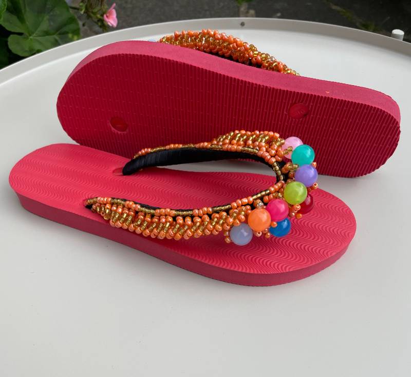 Perlen Flip Flops Hausschuhe | Handgefertigte Aus Ghana Uk-Größen 4 Bis 9 von ChoicesCollections