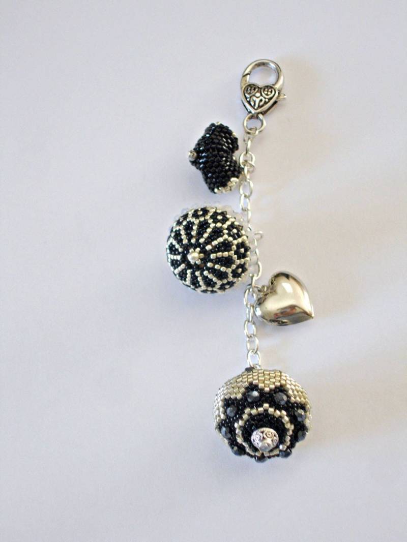 Tasche Schwarz/Silber Schmuck, Perlen Kugeln Tasche Schwarz/Silber Schmuck, Perlen Kugeln von Chouettesbijoux