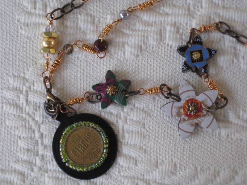 Multimedia Halskette von ChowMamaJewelry