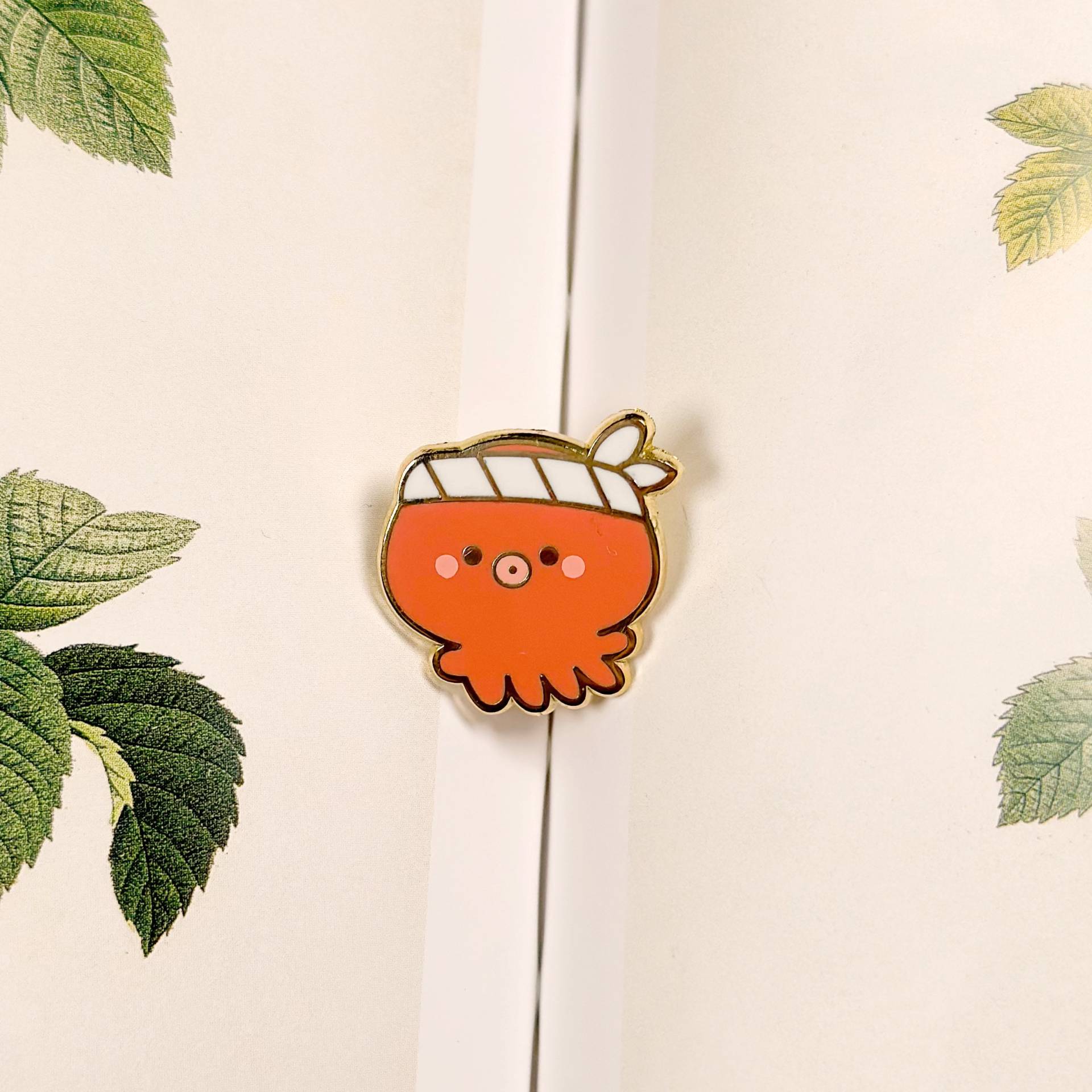 Cute Octopus Enamel Pin Cute Octopus Enamel Pin von Chowlie